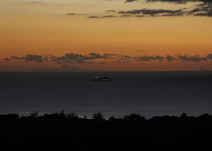 Breezy Vista On The Terrace - West Coast, Saint James, Barbados
